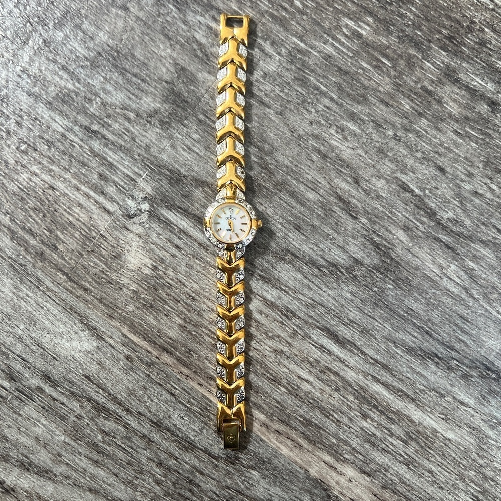 Vintage CROTON Women's Diamond Quartz Japan Two Tone Watch